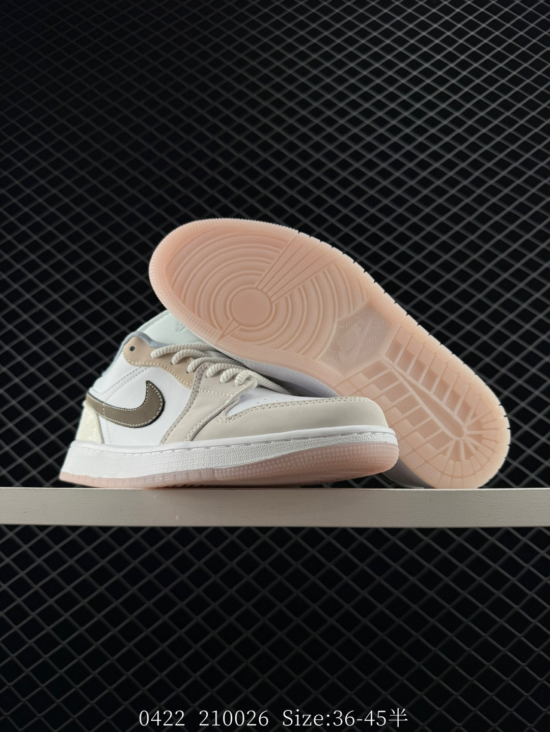 NIKE AIR JORDAN 1 LOW SE AJ1